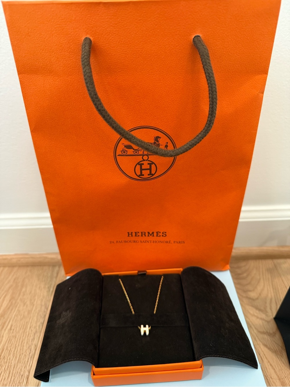 Hermès Mini Pop H pendant Necklace
